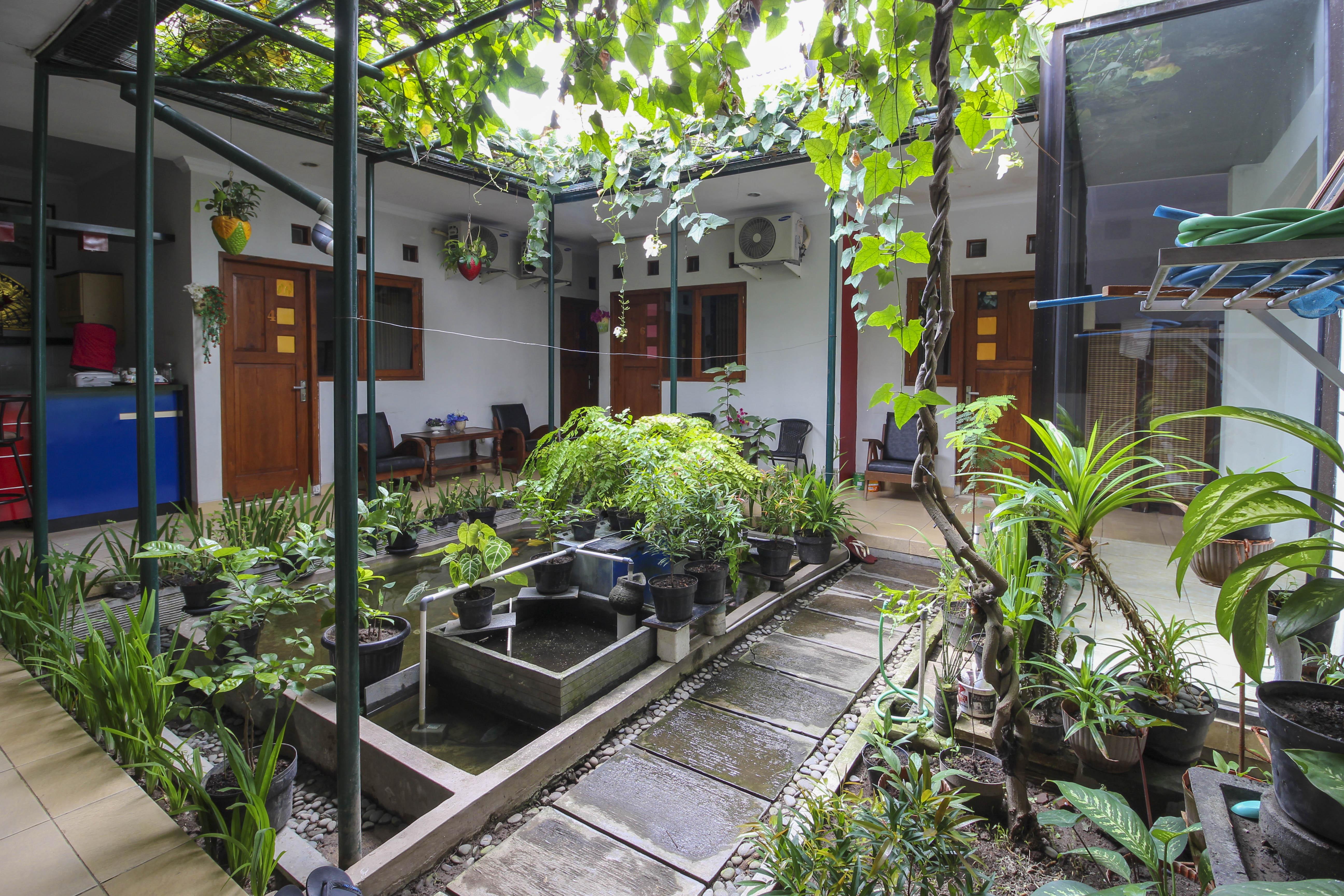Reddoorz Near Hartono Mall Kejayan Екстериор снимка